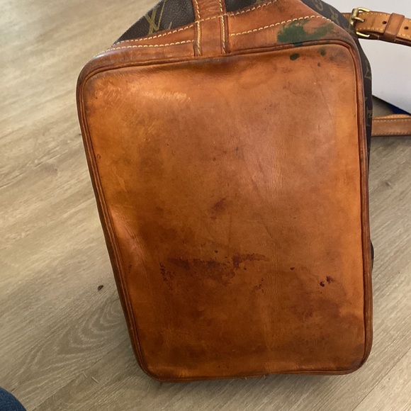 Louis Vuitton Noé Bag Authenticated - Picture 6 of 17